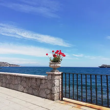 بيت للعطل La Maison Doree