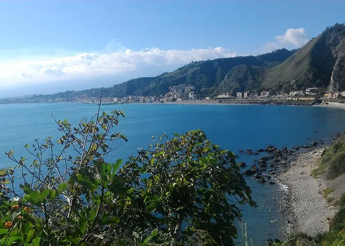 La Maison Doree Джардини-Наксос