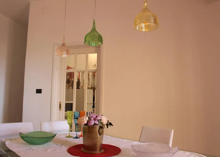 La Maison Doree *